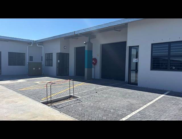 INDUSTRIAL PROPERTY TO RENT IN MILNERTON CENTRAL
